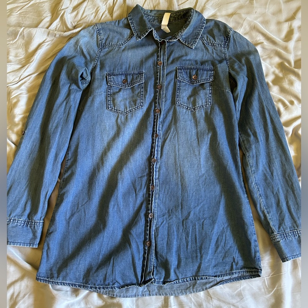 Button Down Denim 100% Cotton Shirt Size Sm Women’s